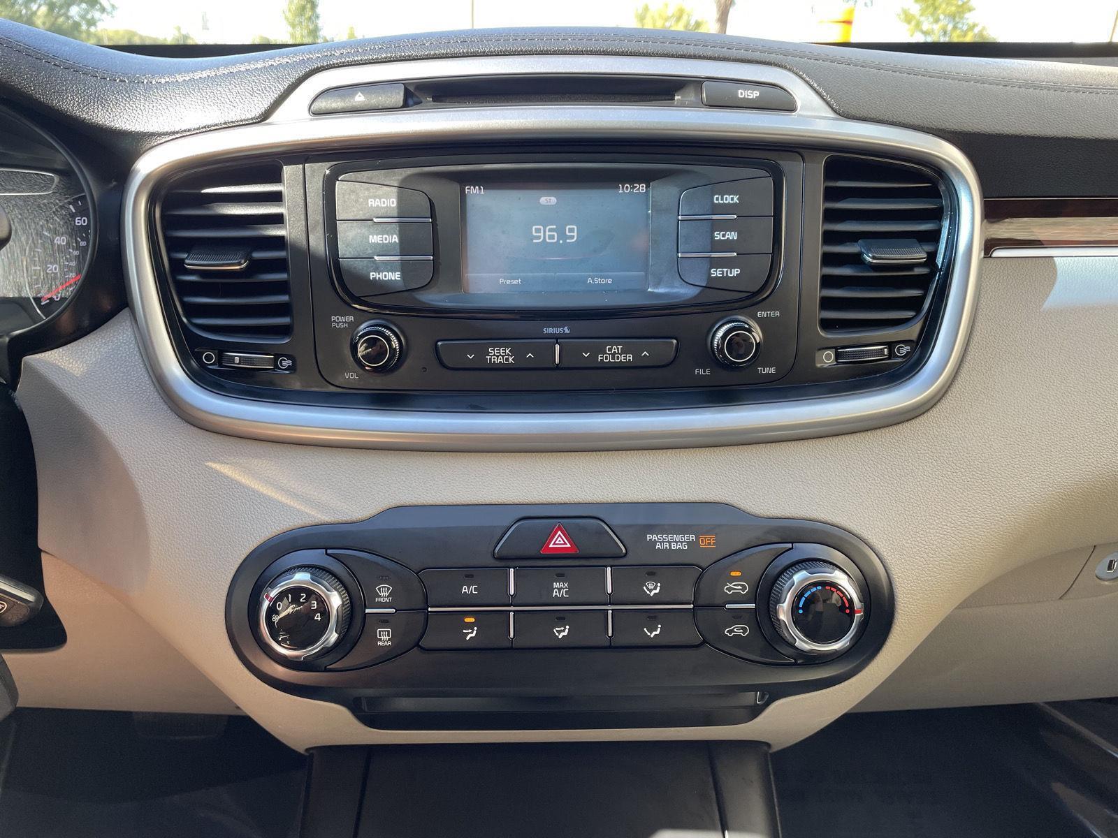 Used 2017 Kia Sorento for sale in Lincoln NE