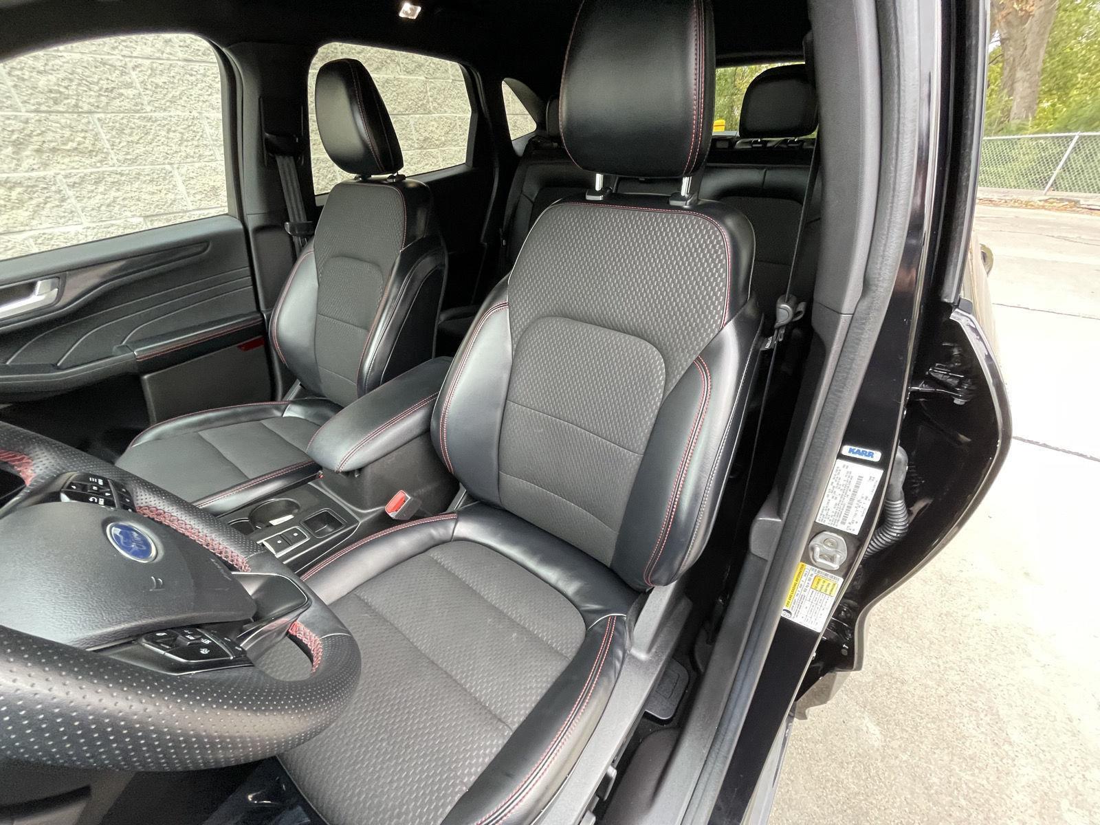 Used 2023 Ford Escape ST-Line SUV/Crossover for sale in Lincoln NE