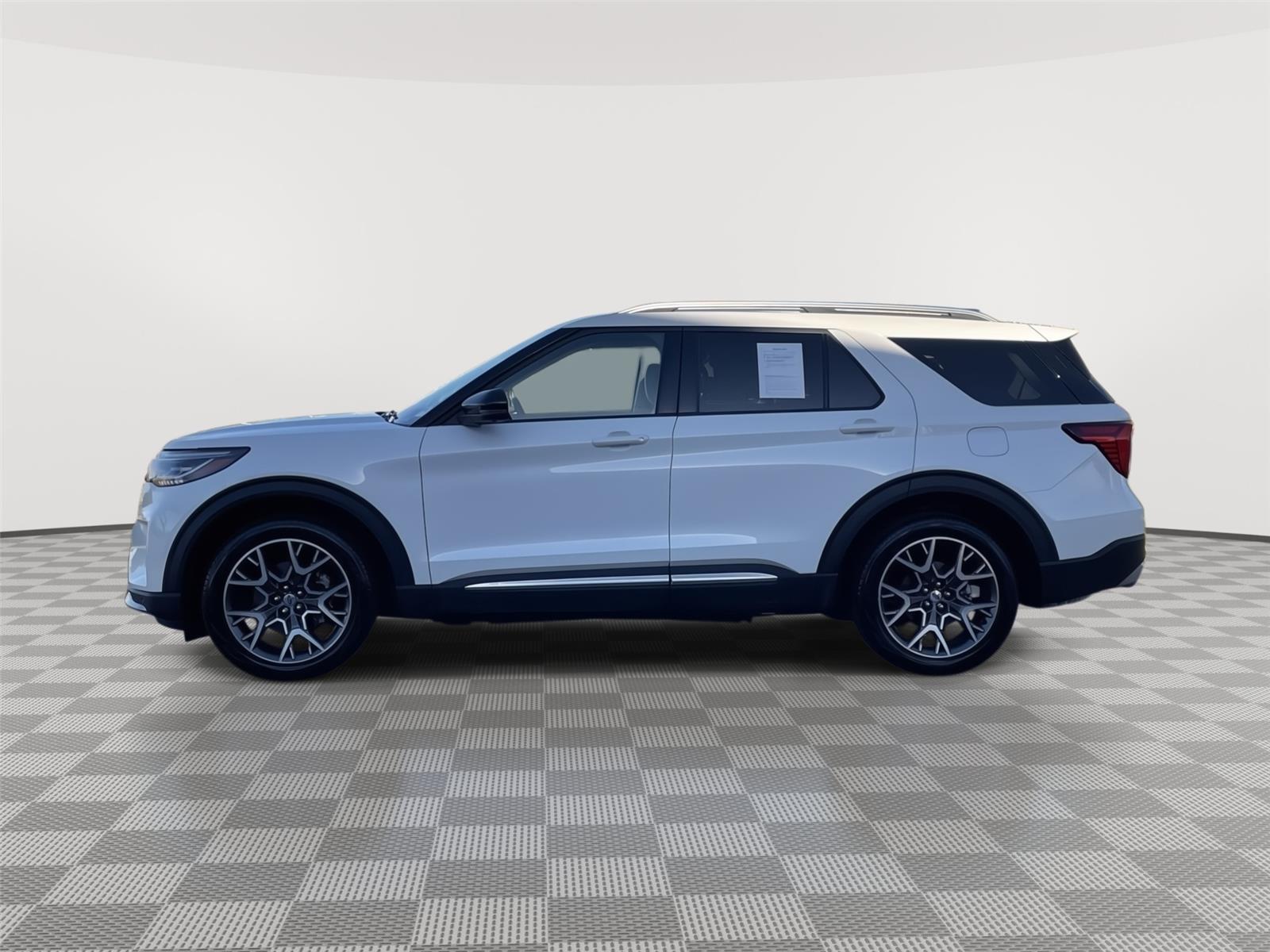 Used 2025 Ford Explorer for sale in Lincoln NE