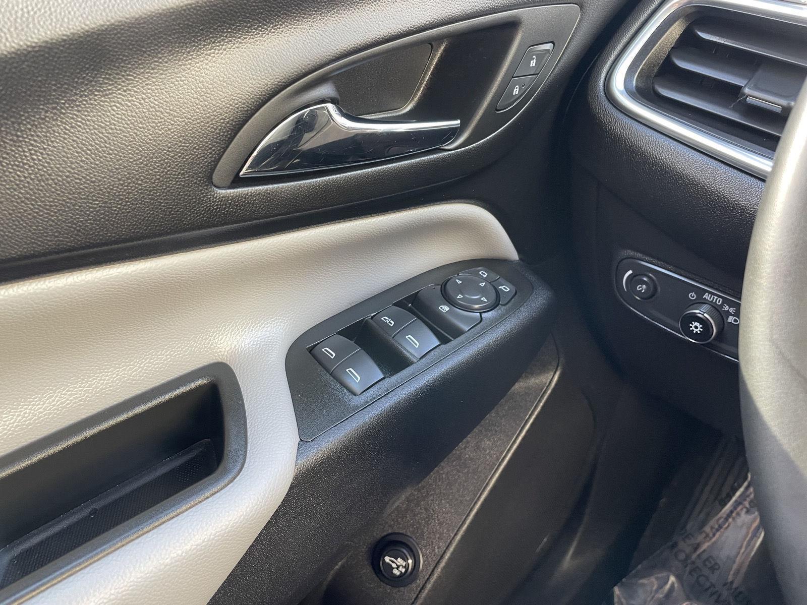 Used 2024 Chevrolet Equinox for sale in Lincoln NE