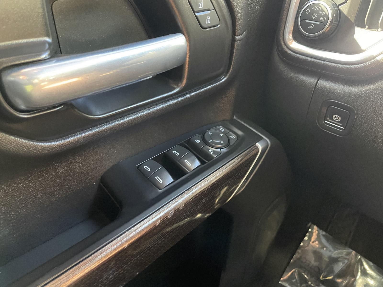 Used 2020 Chevrolet Silverado 2500HD LT Crew Cab Truck for sale in Lincoln NE