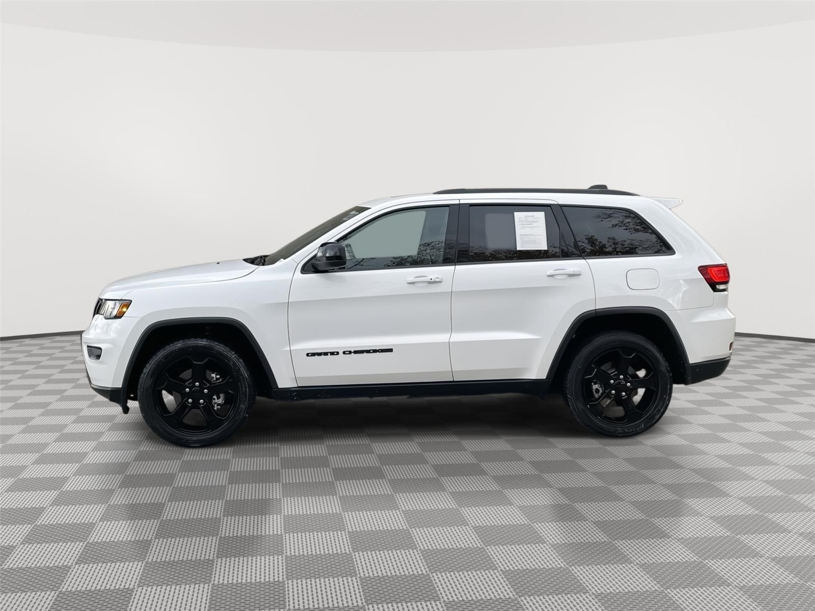 Used 2019 Jeep Grand Cherokee for sale in Lincoln NE