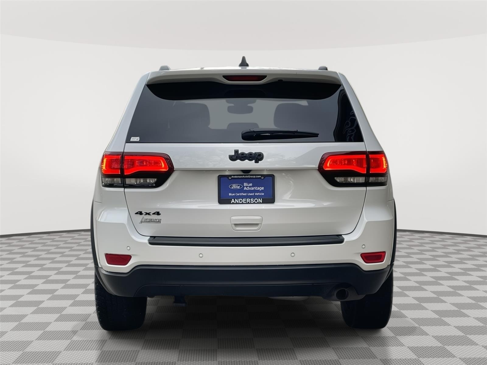 Used 2019 Jeep Grand Cherokee for sale in Lincoln NE