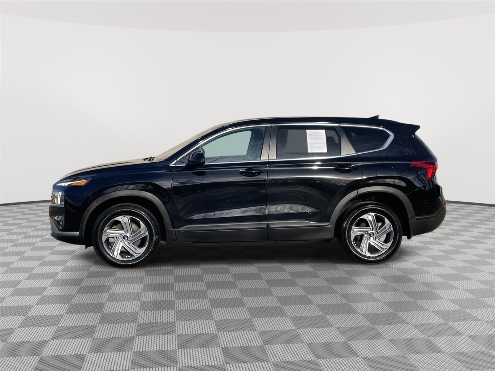 Used 2022 Hyundai Santa Fe SE  for sale in Lincoln NE