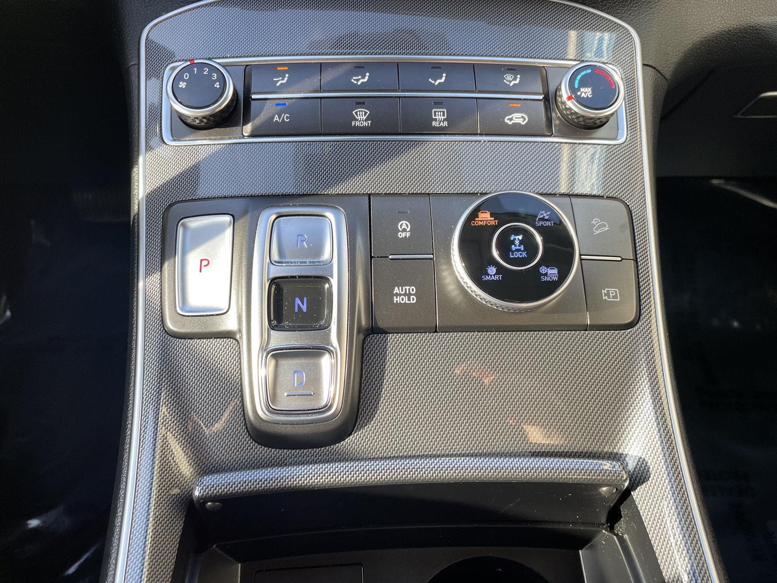 Used 2022 Hyundai Santa Fe SE  for sale in Lincoln NE