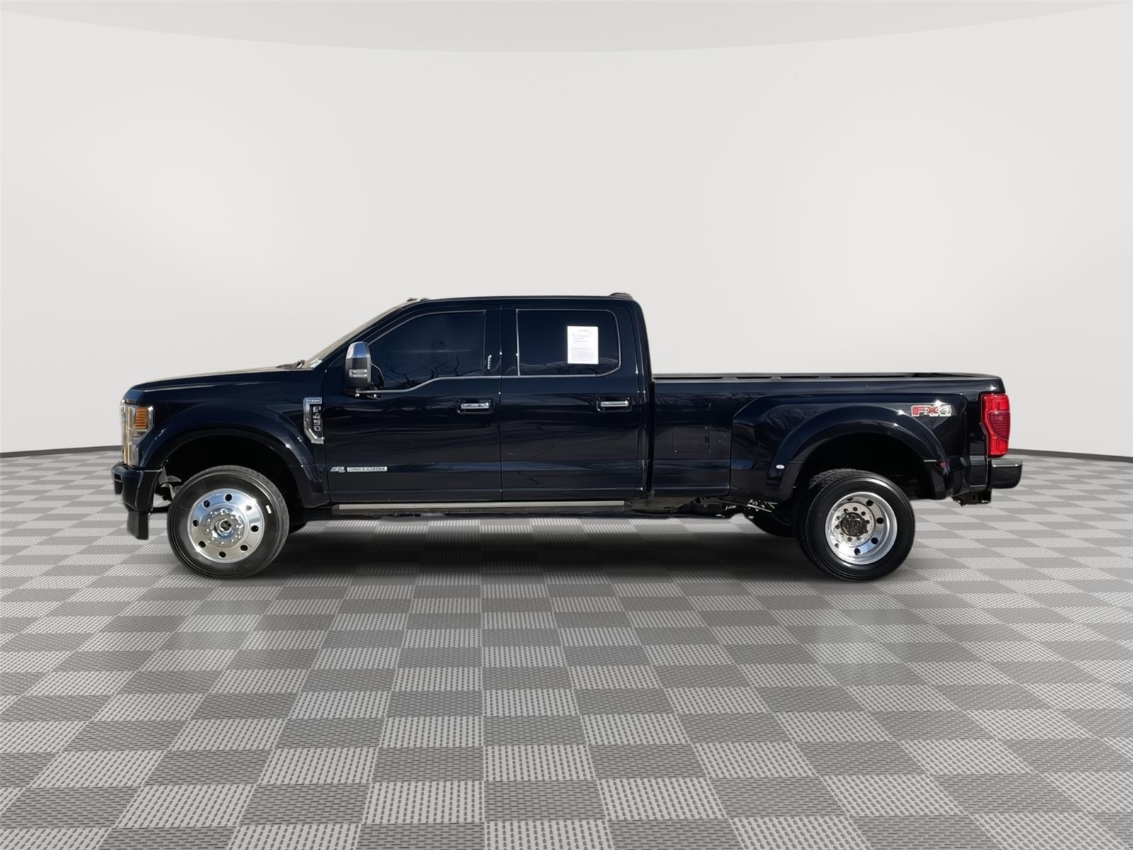 Used 2021 Ford Super Duty F-450 DRW Platinum Crew Cab Truck for sale in Lincoln NE