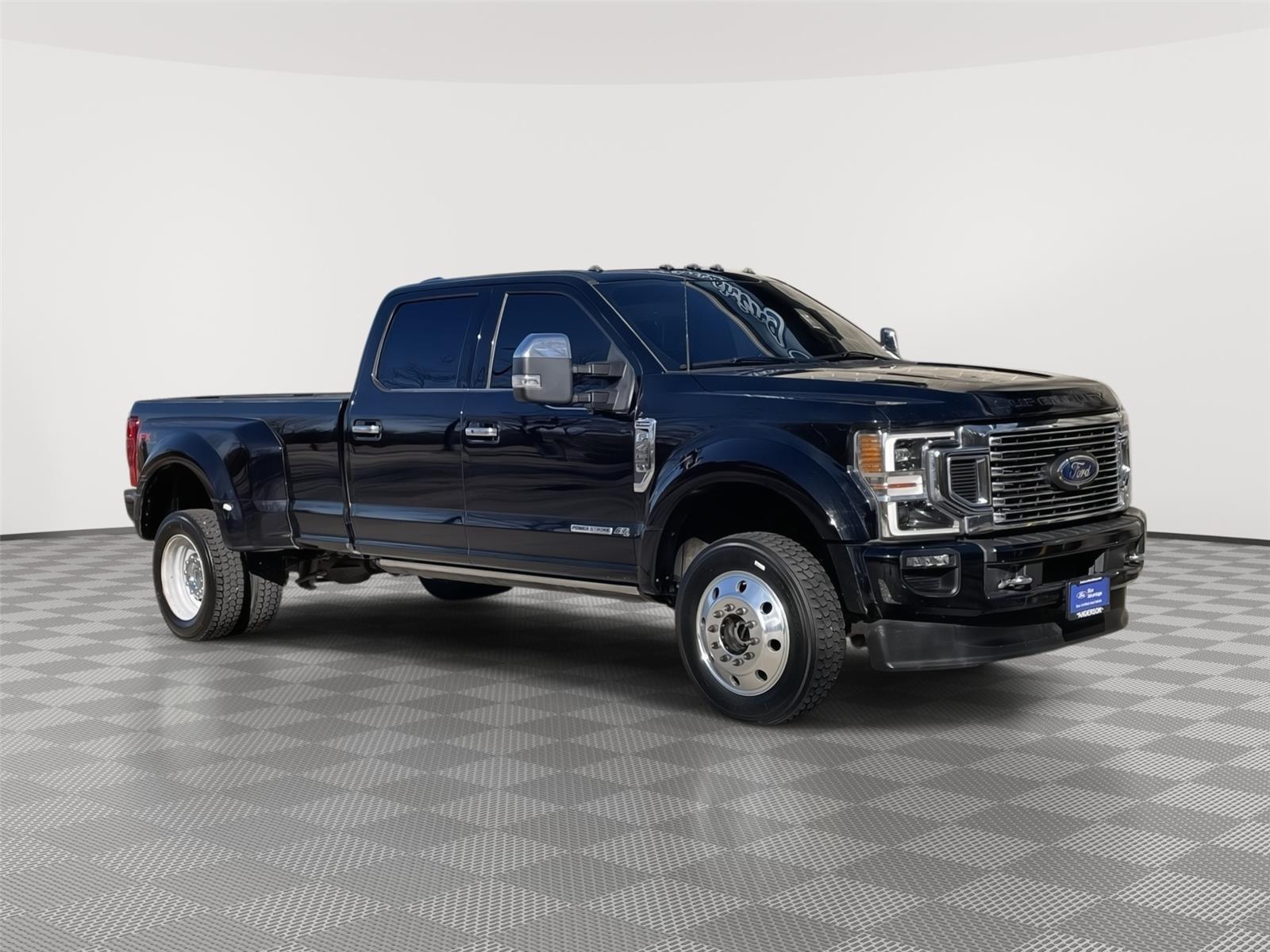 Used 2021 Ford Super Duty F-450 DRW Platinum Crew Cab Truck for sale in Lincoln NE