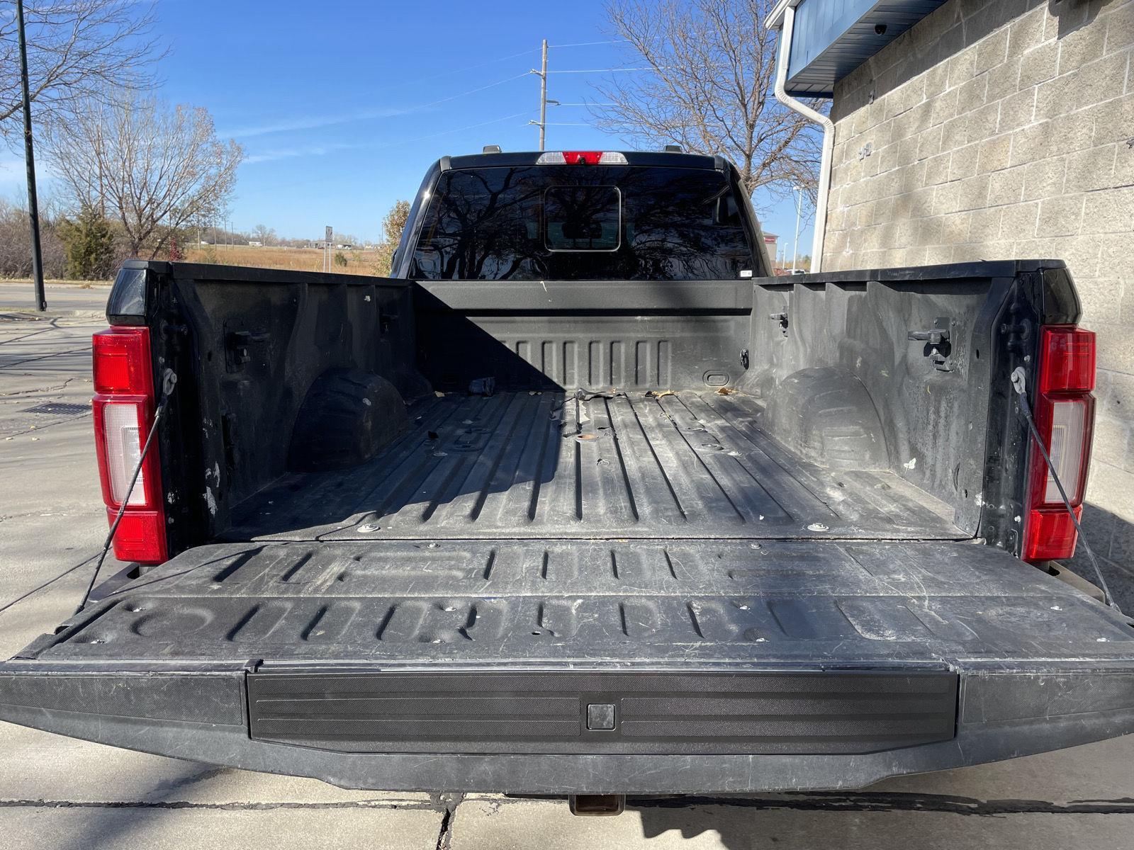 Used 2021 Ford Super Duty F-450 DRW Platinum Crew Cab Truck for sale in Lincoln NE