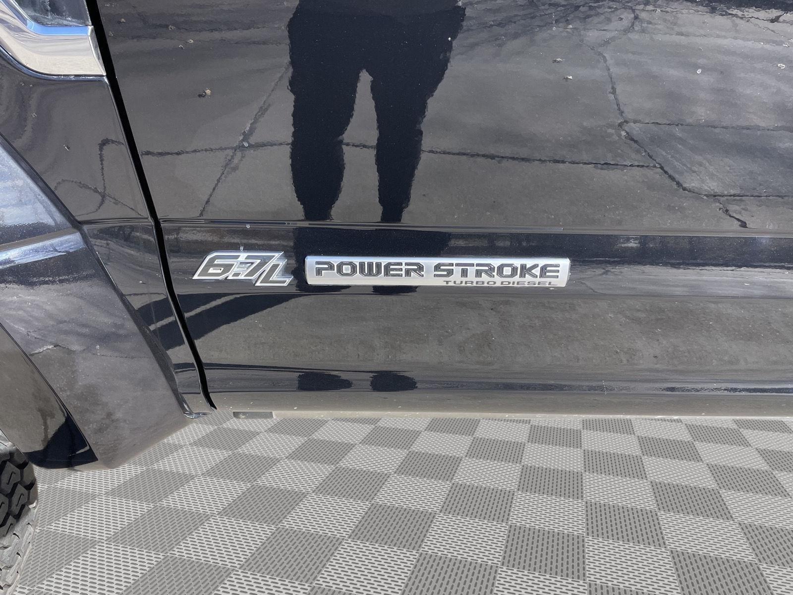 Used 2021 Ford Super Duty F-450 DRW Platinum Crew Cab Truck for sale in Lincoln NE