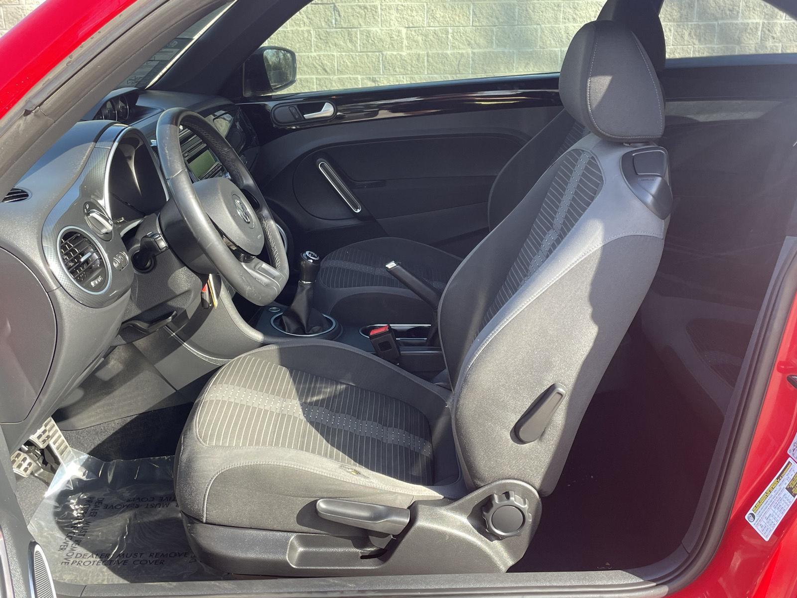 Used 2012 Volkswagen Beetle for sale in Lincoln NE