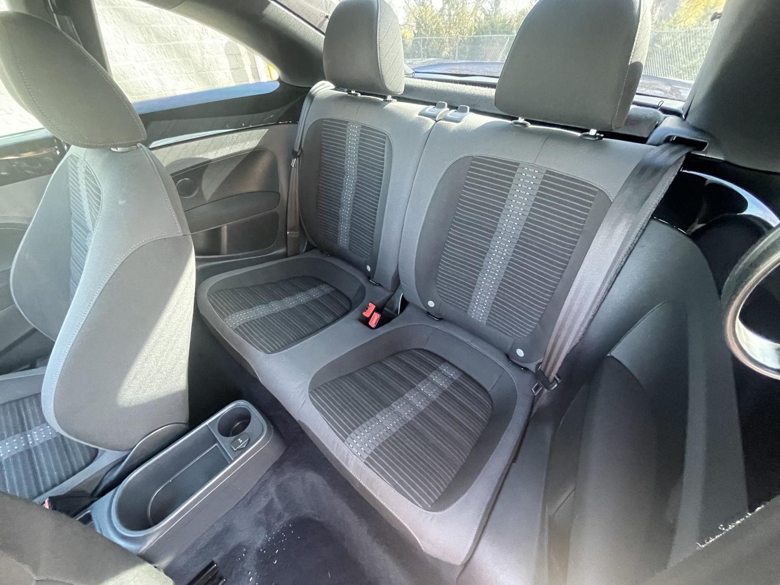 Used 2012 Volkswagen Beetle for sale in Lincoln NE