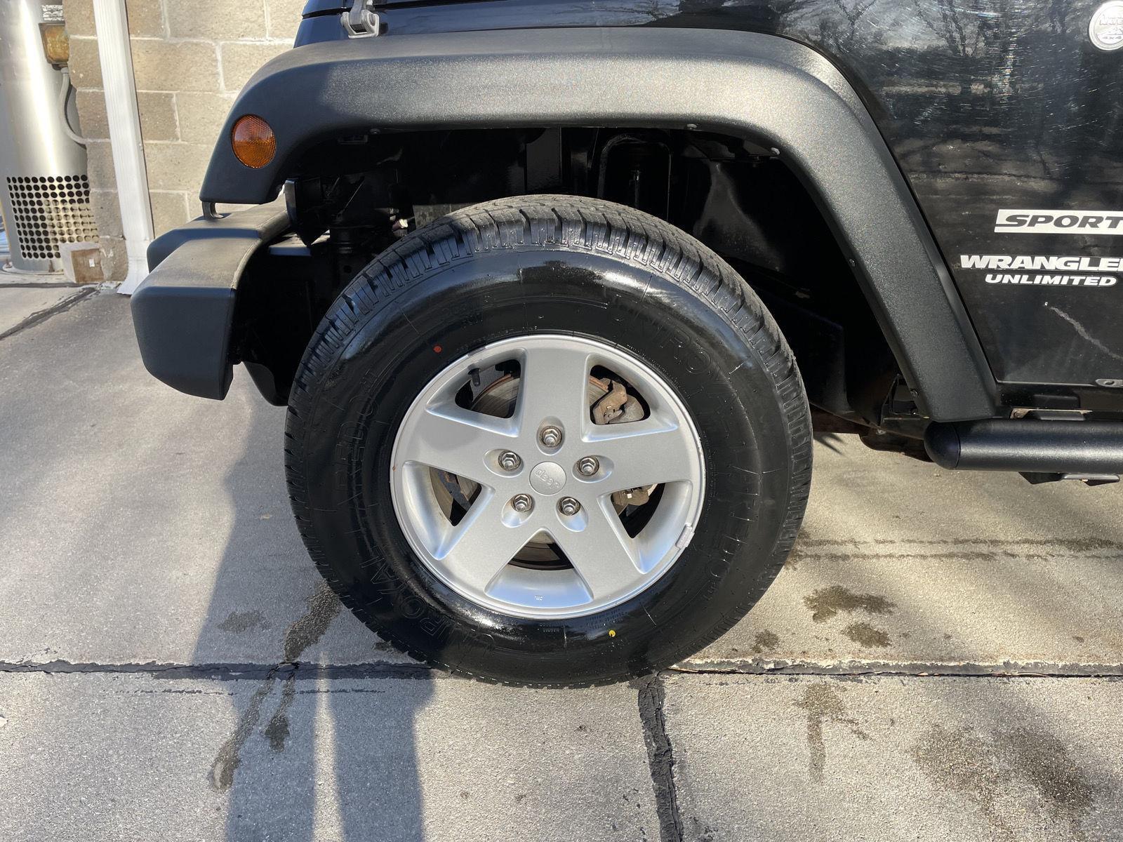 Used 2014 Jeep Wrangler Unlimited for sale in Lincoln NE