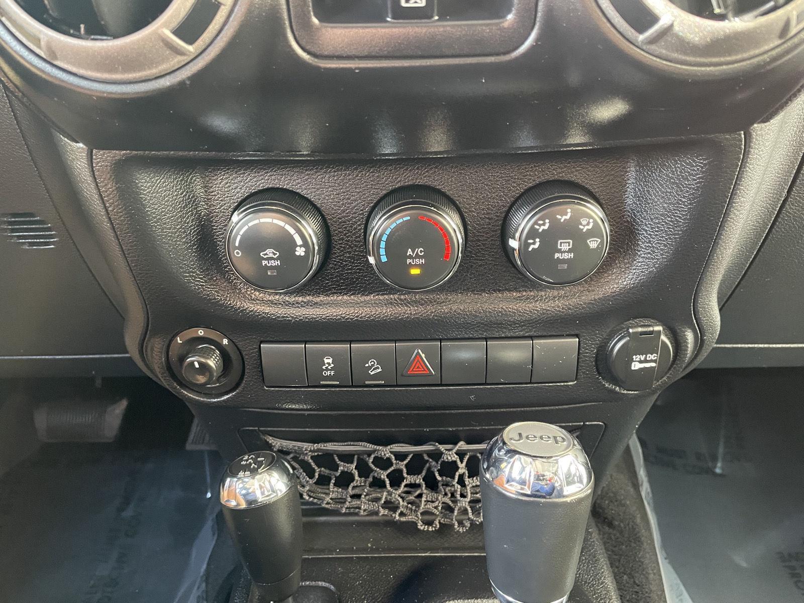 Used 2014 Jeep Wrangler Unlimited for sale in Lincoln NE