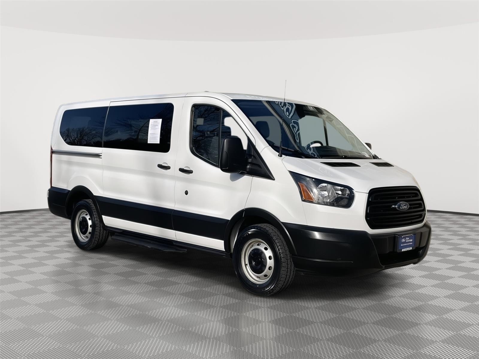 Used 2019 Ford Transit Passenger Wagon XL Minivan for sale in Lincoln NE