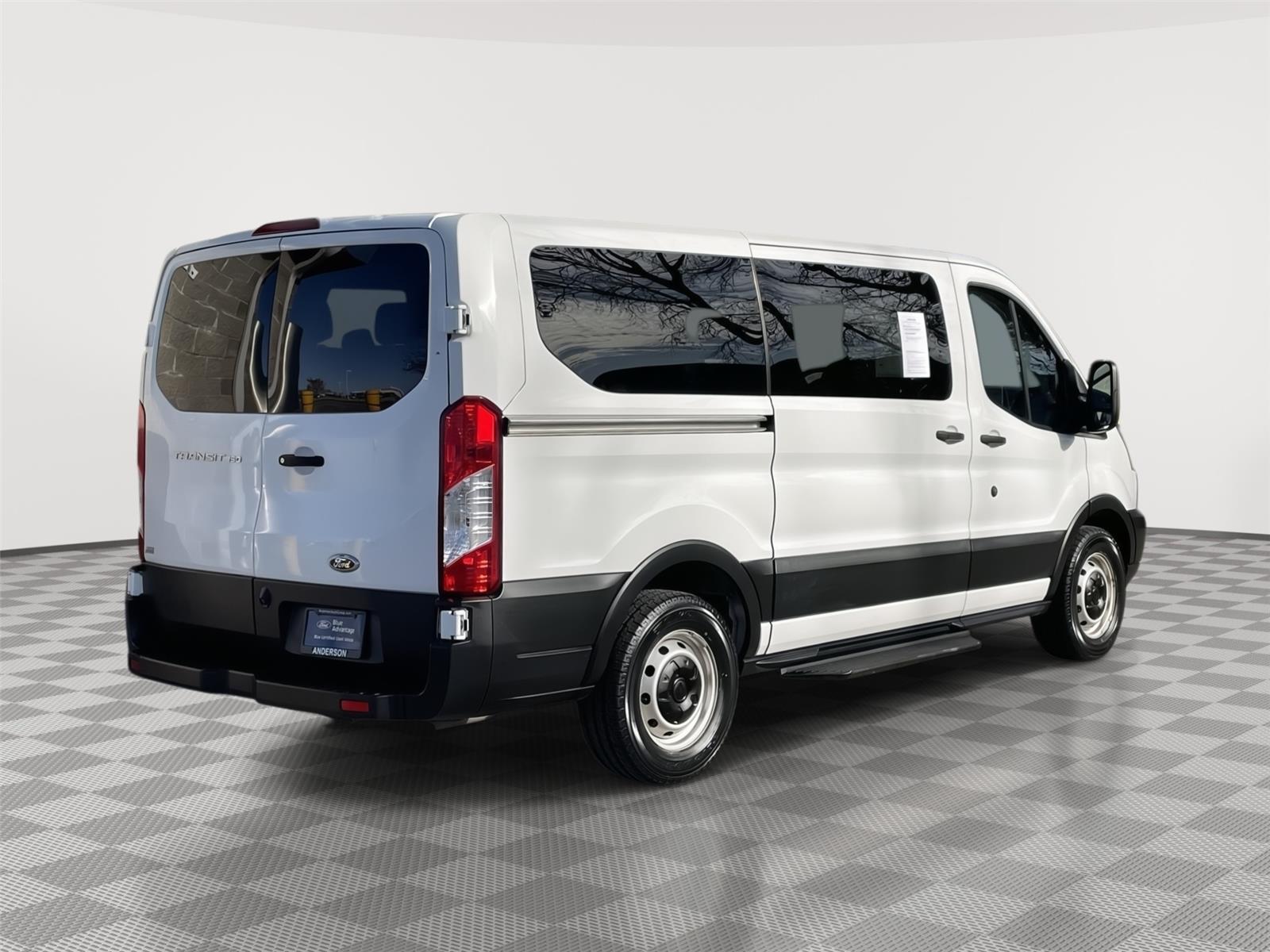 Used 2019 Ford Transit Passenger Wagon XL Minivan for sale in Lincoln NE