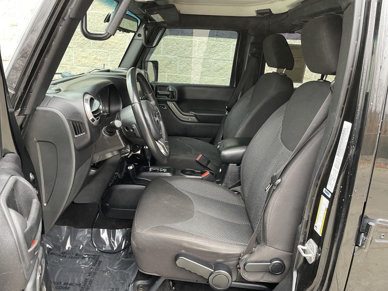 Used 2016 Jeep Wrangler Unlimited for sale in Lincoln NE