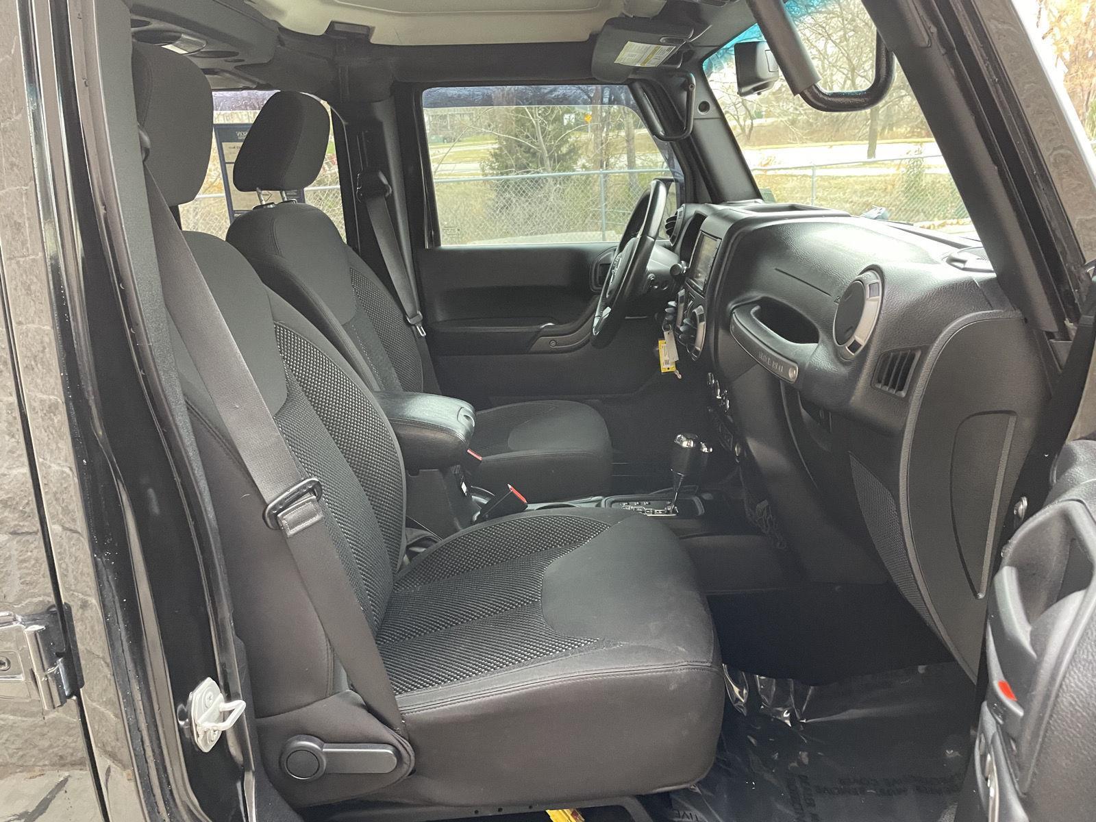 Used 2016 Jeep Wrangler Unlimited for sale in Lincoln NE