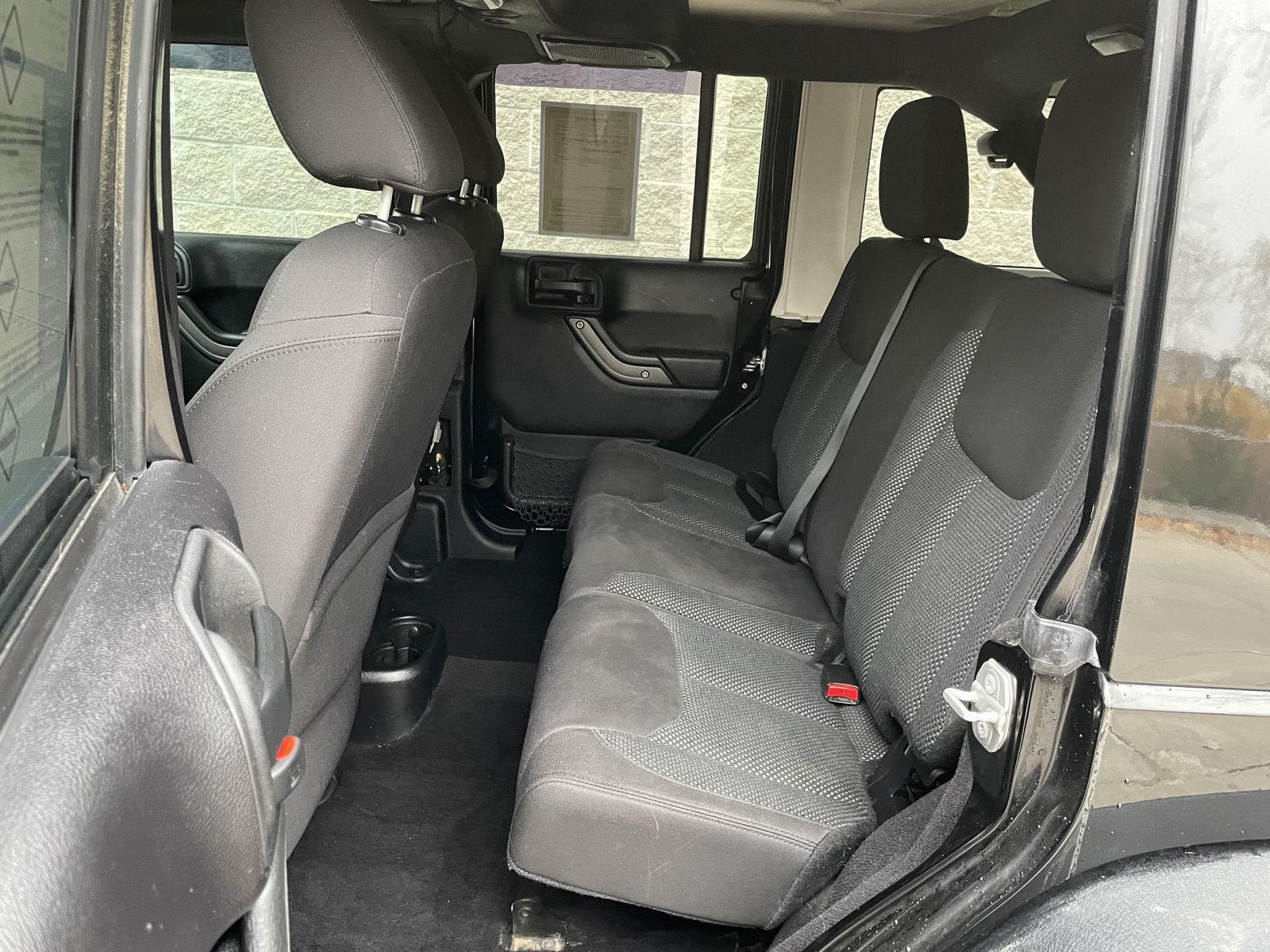 Used 2016 Jeep Wrangler Unlimited for sale in Lincoln NE