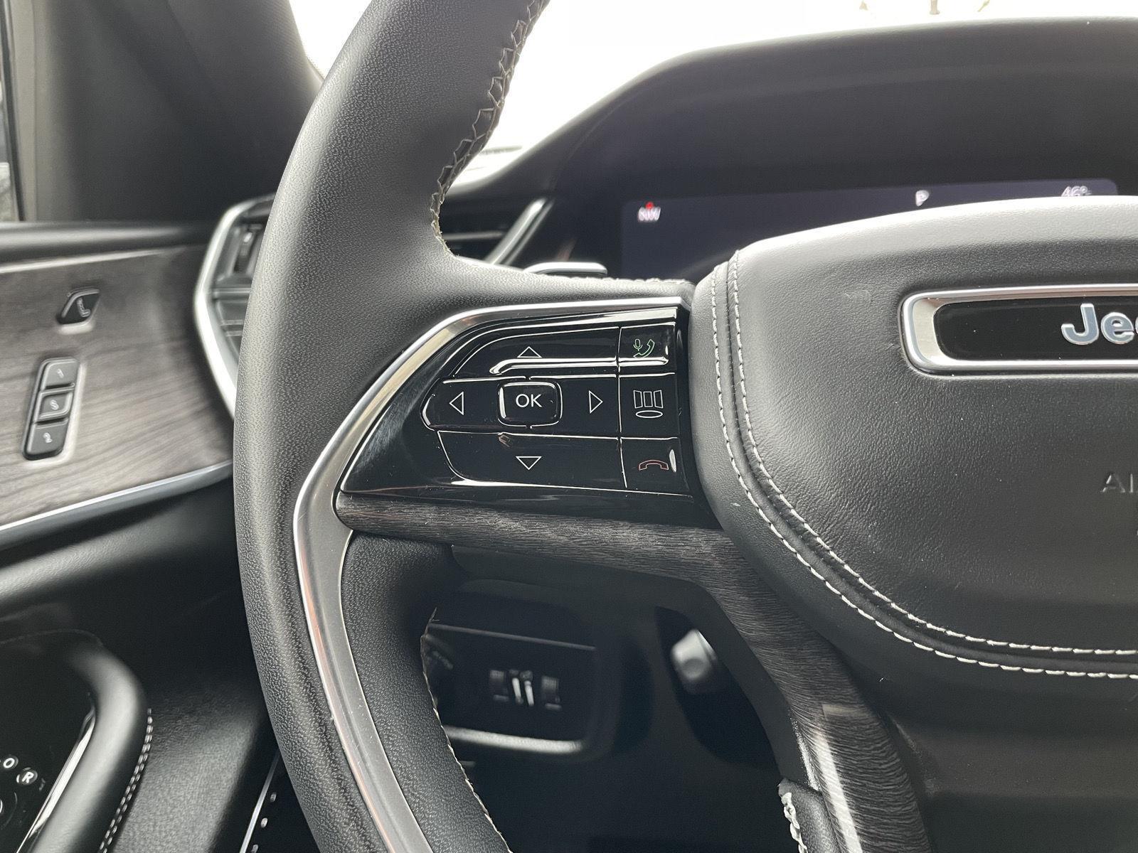 Used 2023 Jeep Grand Cherokee Overland SUV/Crossover for sale in Lincoln NE