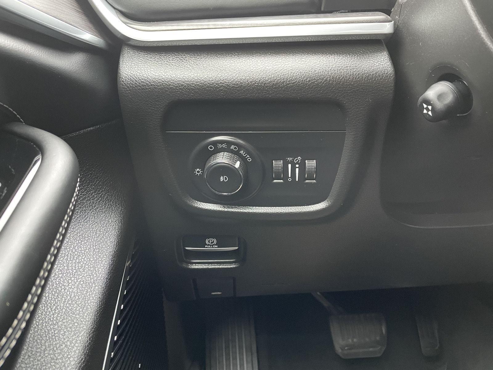 Used 2023 Jeep Grand Cherokee Overland SUV/Crossover for sale in Lincoln NE