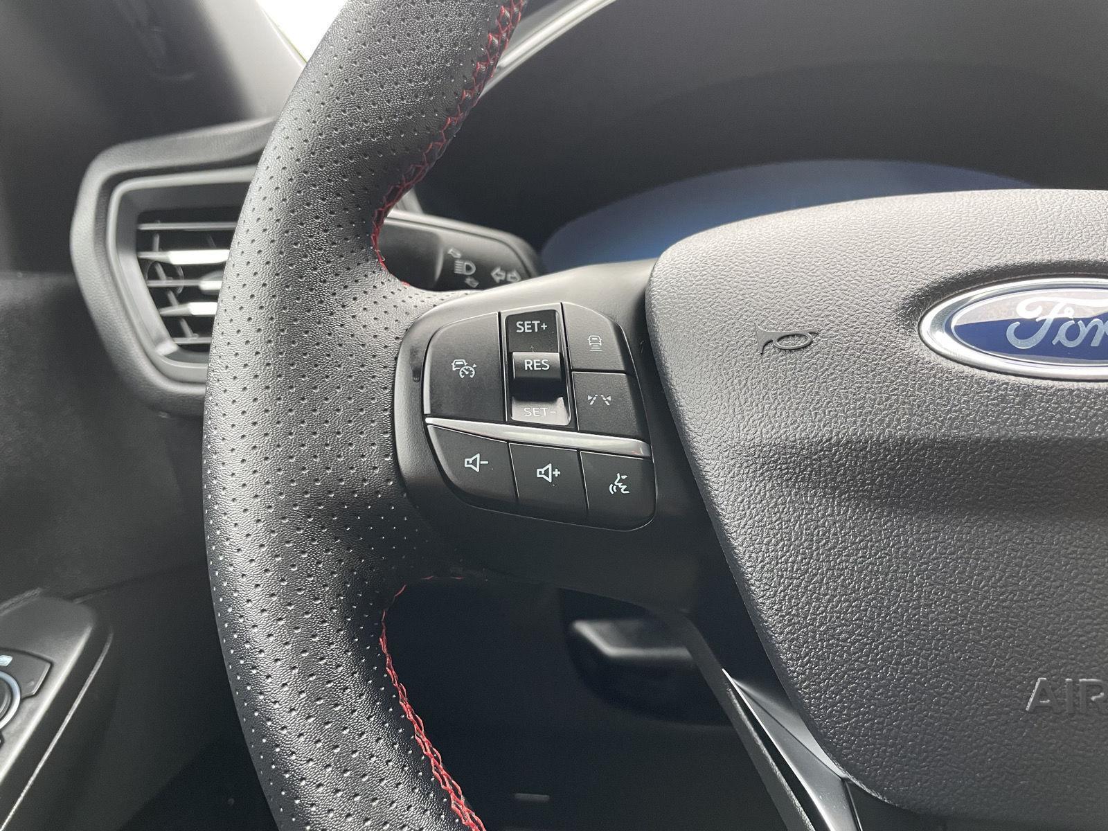 Used 2023 Ford Escape for sale in Lincoln NE