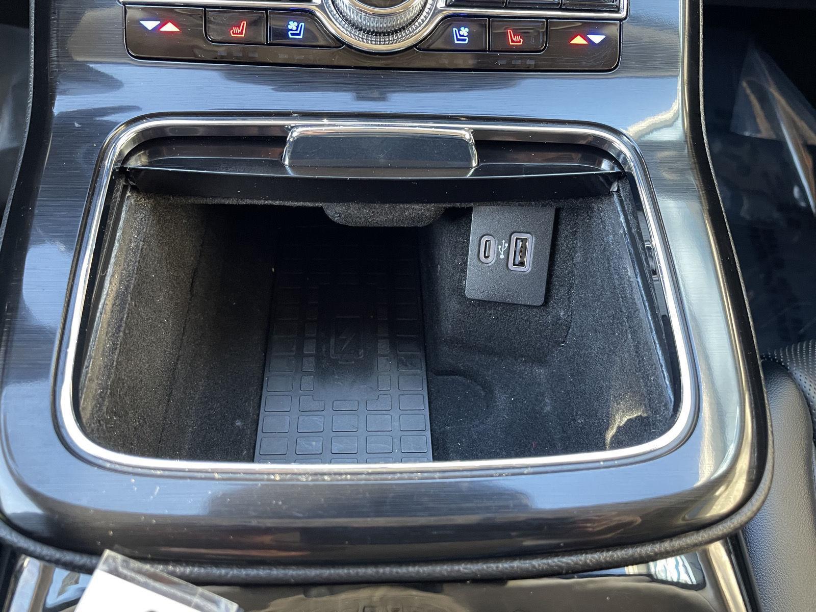 Used 2022 Lincoln Nautilus for sale in Lincoln NE