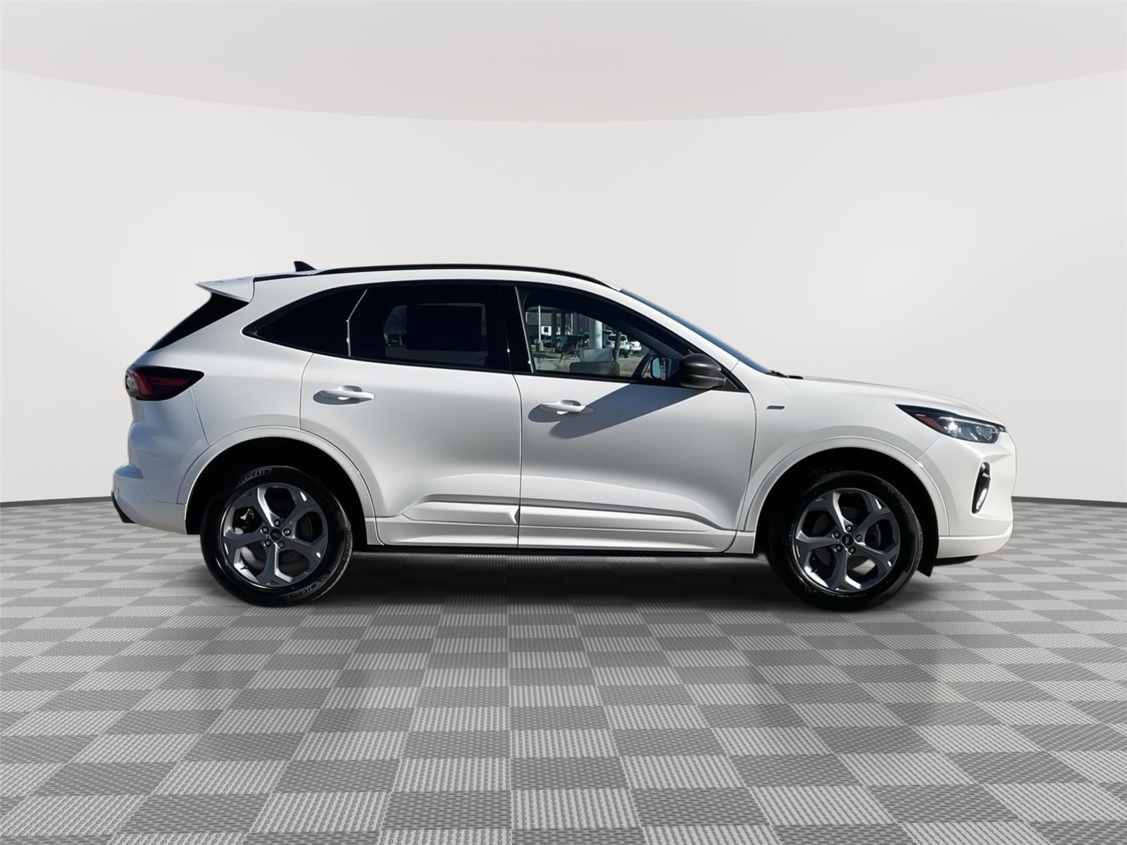 Used 2023 Ford Escape for sale in Lincoln NE