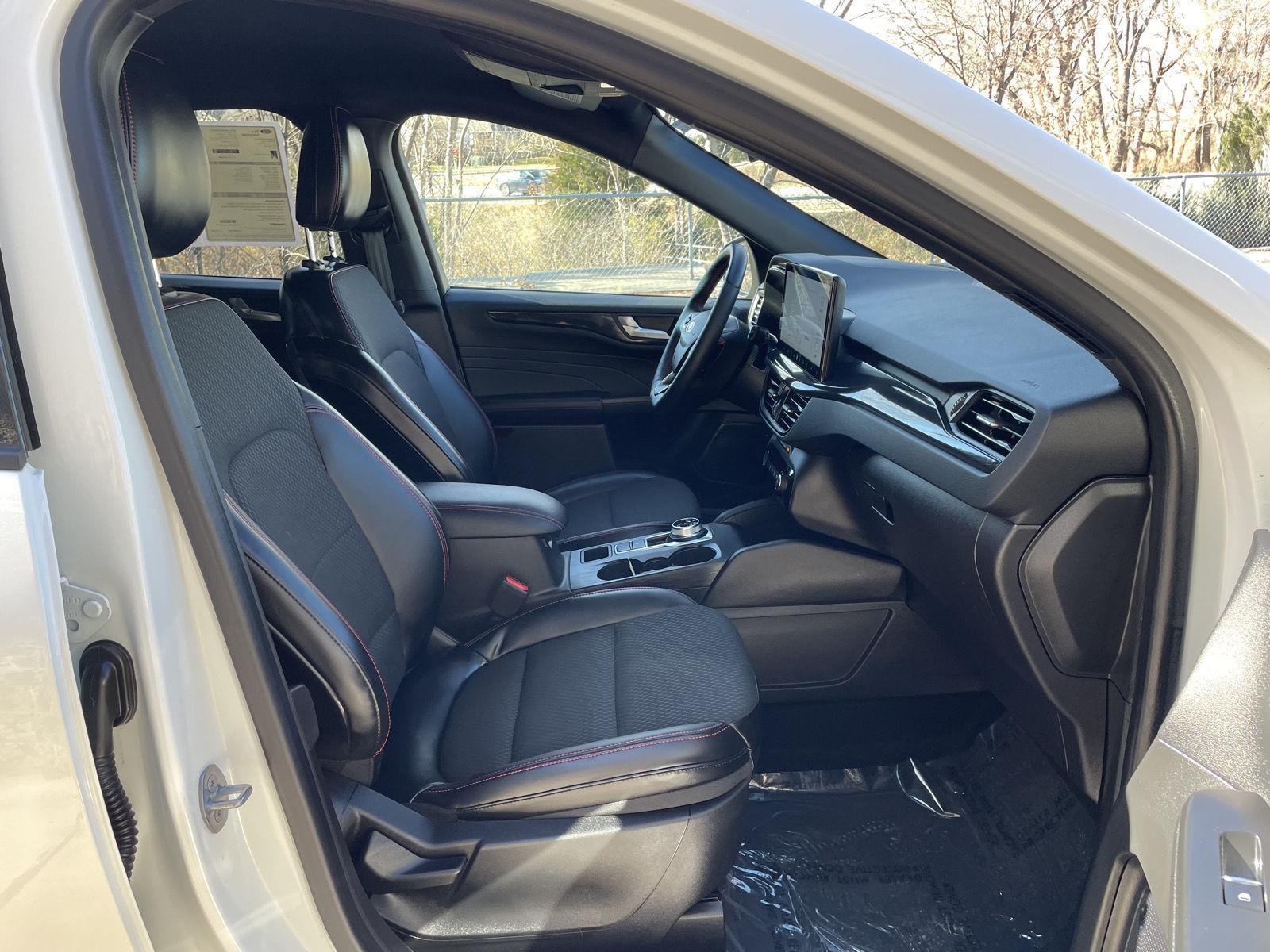 Used 2023 Ford Escape for sale in Lincoln NE