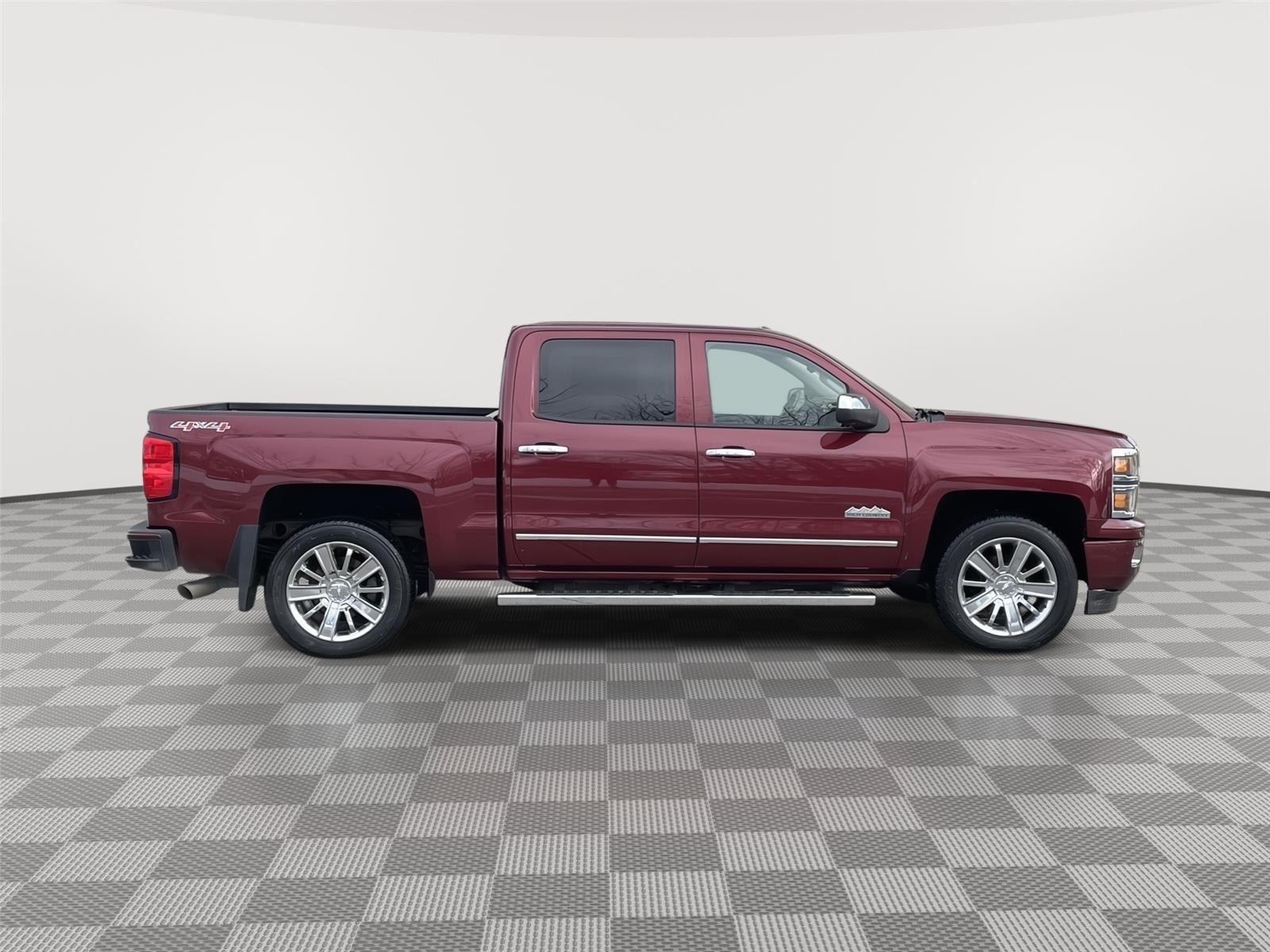 Used 2014 Chevrolet Silverado 1500 High Country Crew Cab Truck for sale in Lincoln NE