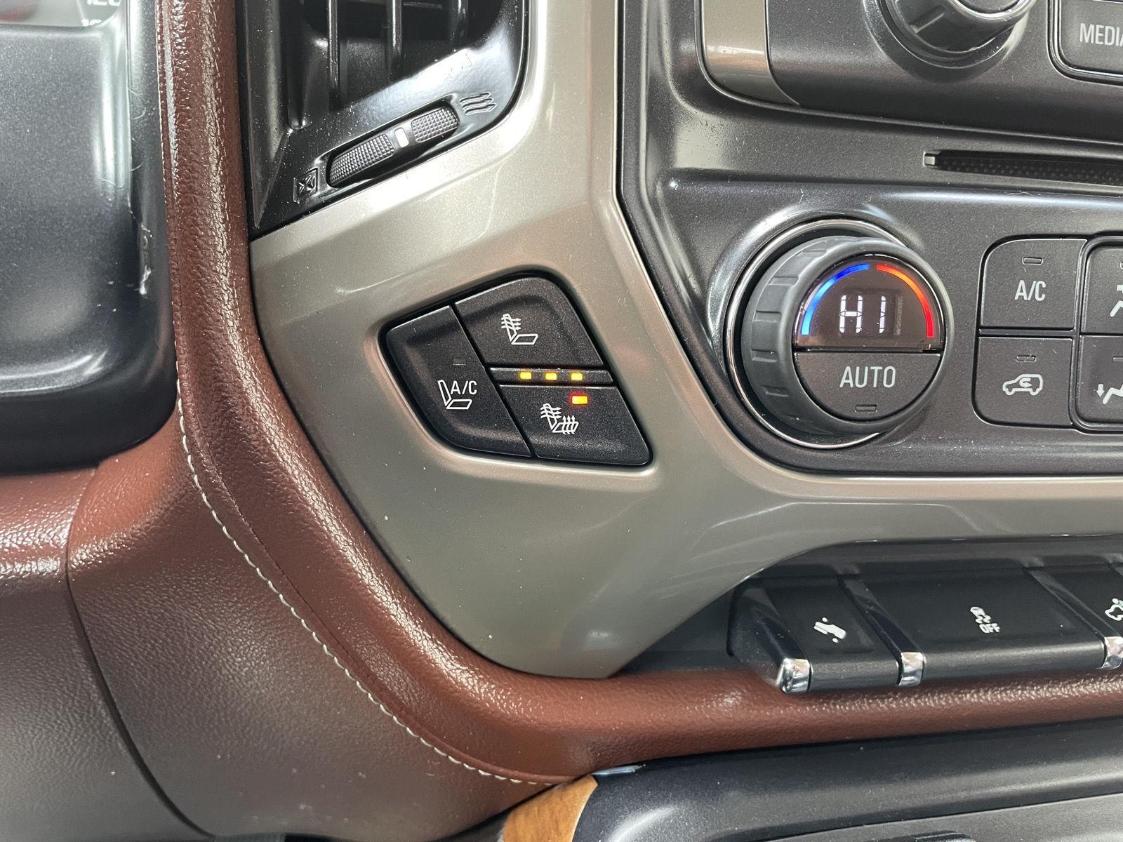 Used 2014 Chevrolet Silverado 1500 High Country Crew Cab Truck for sale in Lincoln NE