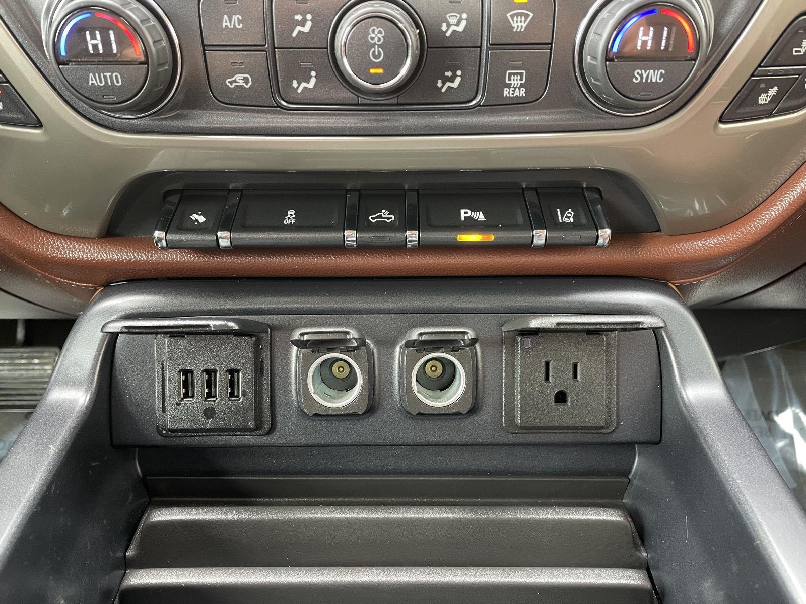 Used 2014 Chevrolet Silverado 1500 High Country Crew Cab Truck for sale in Lincoln NE