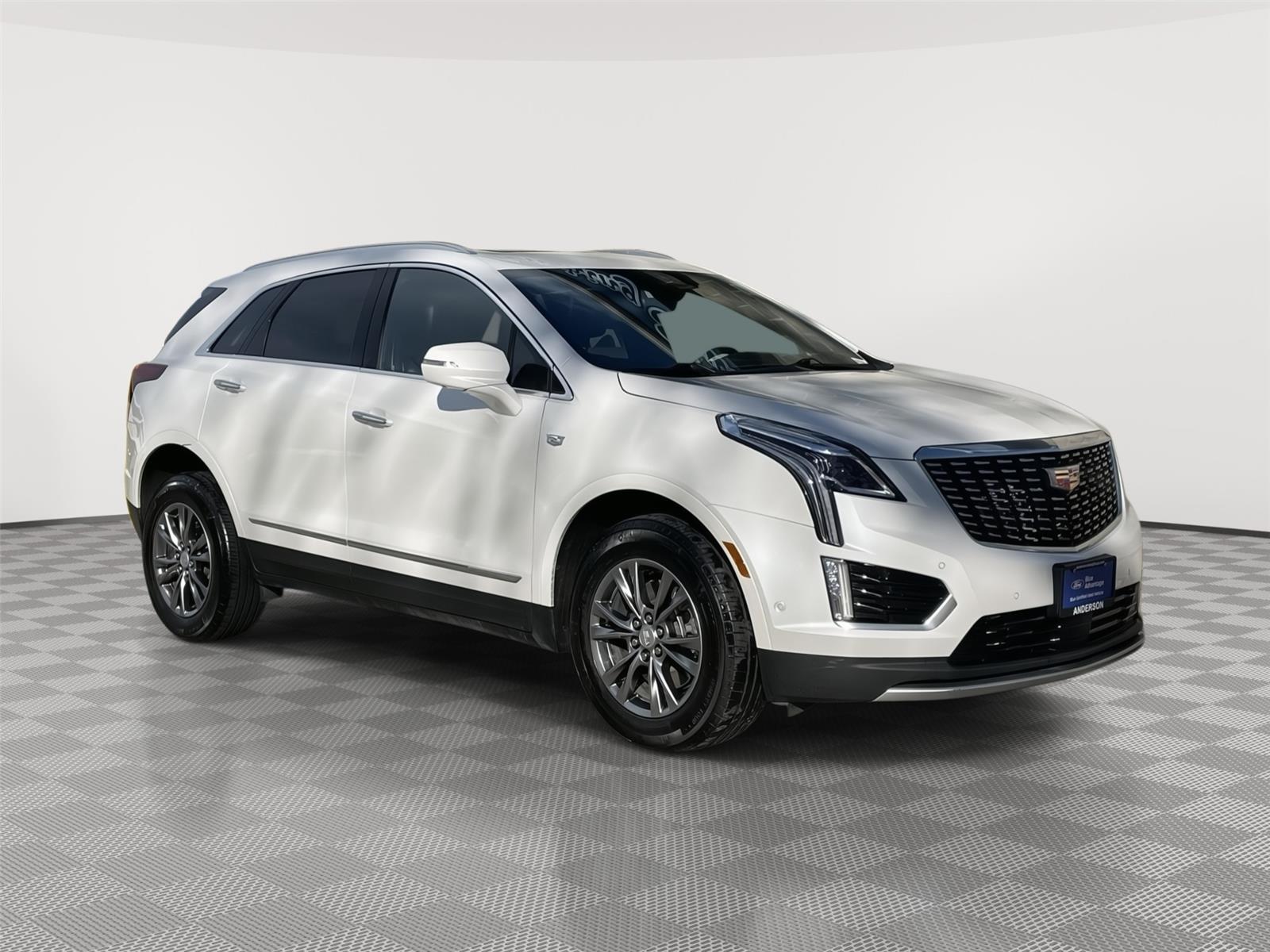 Used 2023 Cadillac XT5 for sale in Lincoln NE
