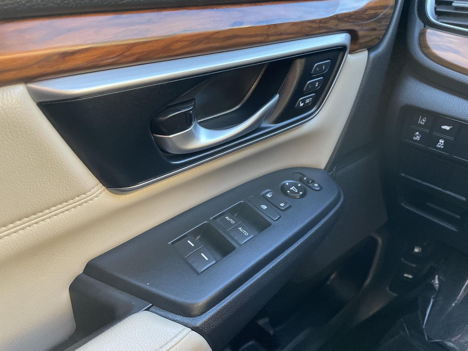 Used 2018 Honda CR-V for sale in Lincoln NE