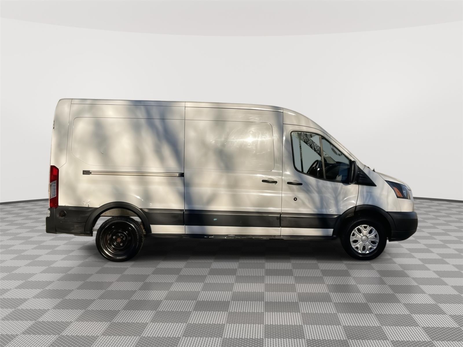 Used 2017 Ford Transit Van for sale in Lincoln NE