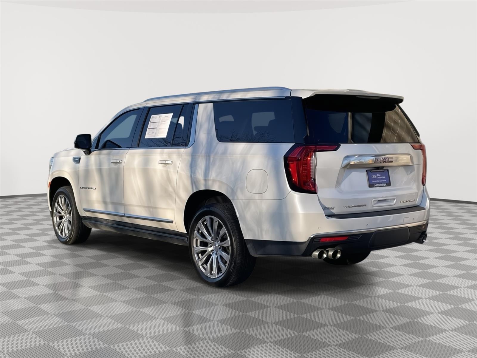 Used 2021 GMC Yukon XL for sale in Lincoln NE