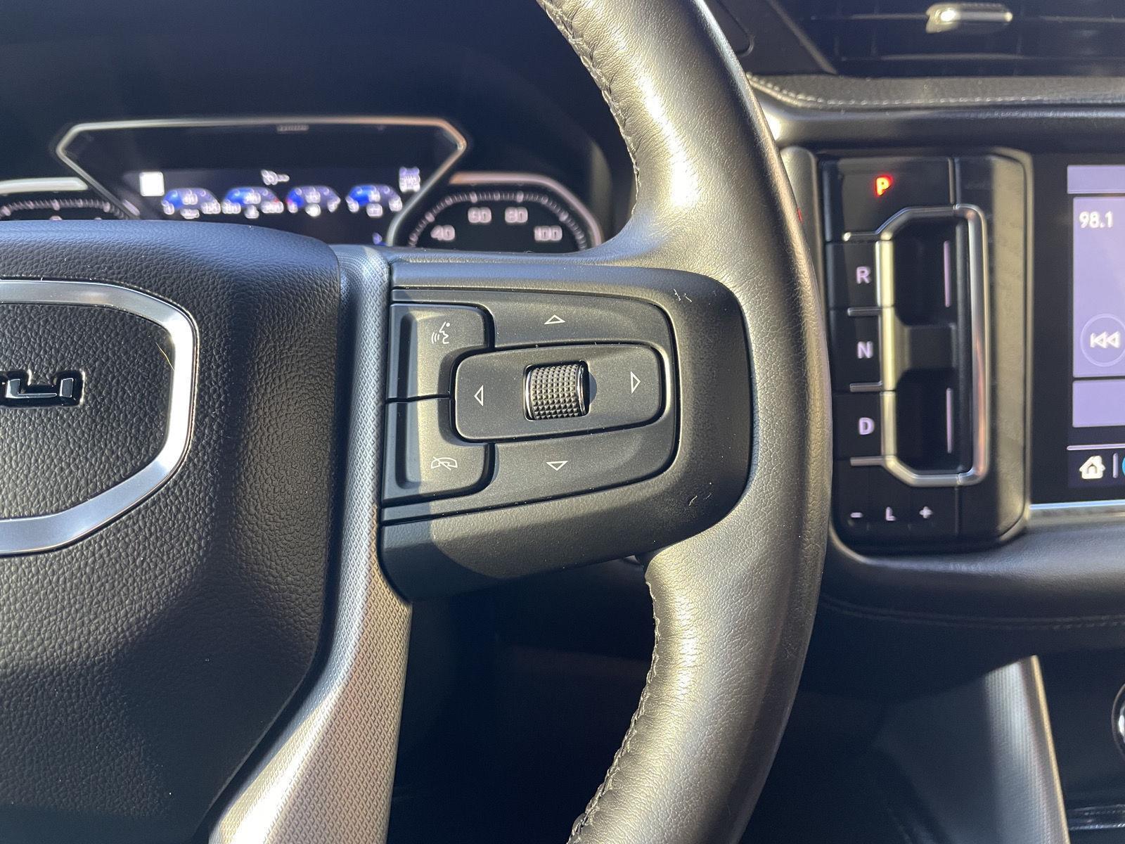 Used 2021 GMC Yukon XL for sale in Lincoln NE