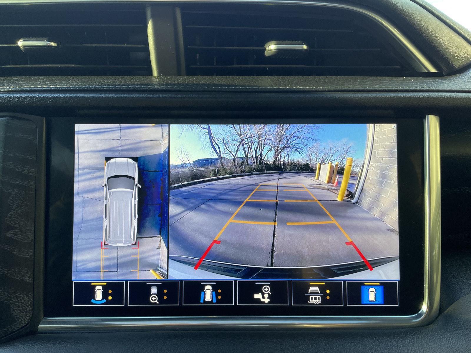 Used 2021 GMC Yukon XL for sale in Lincoln NE