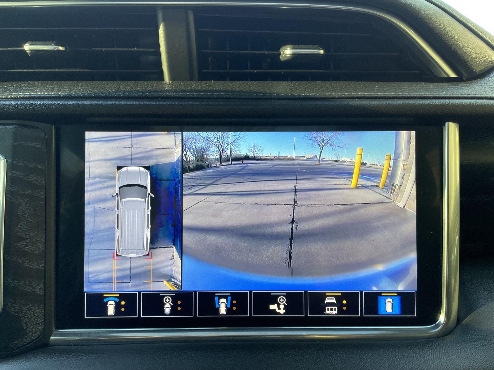 Used 2021 GMC Yukon XL for sale in Lincoln NE