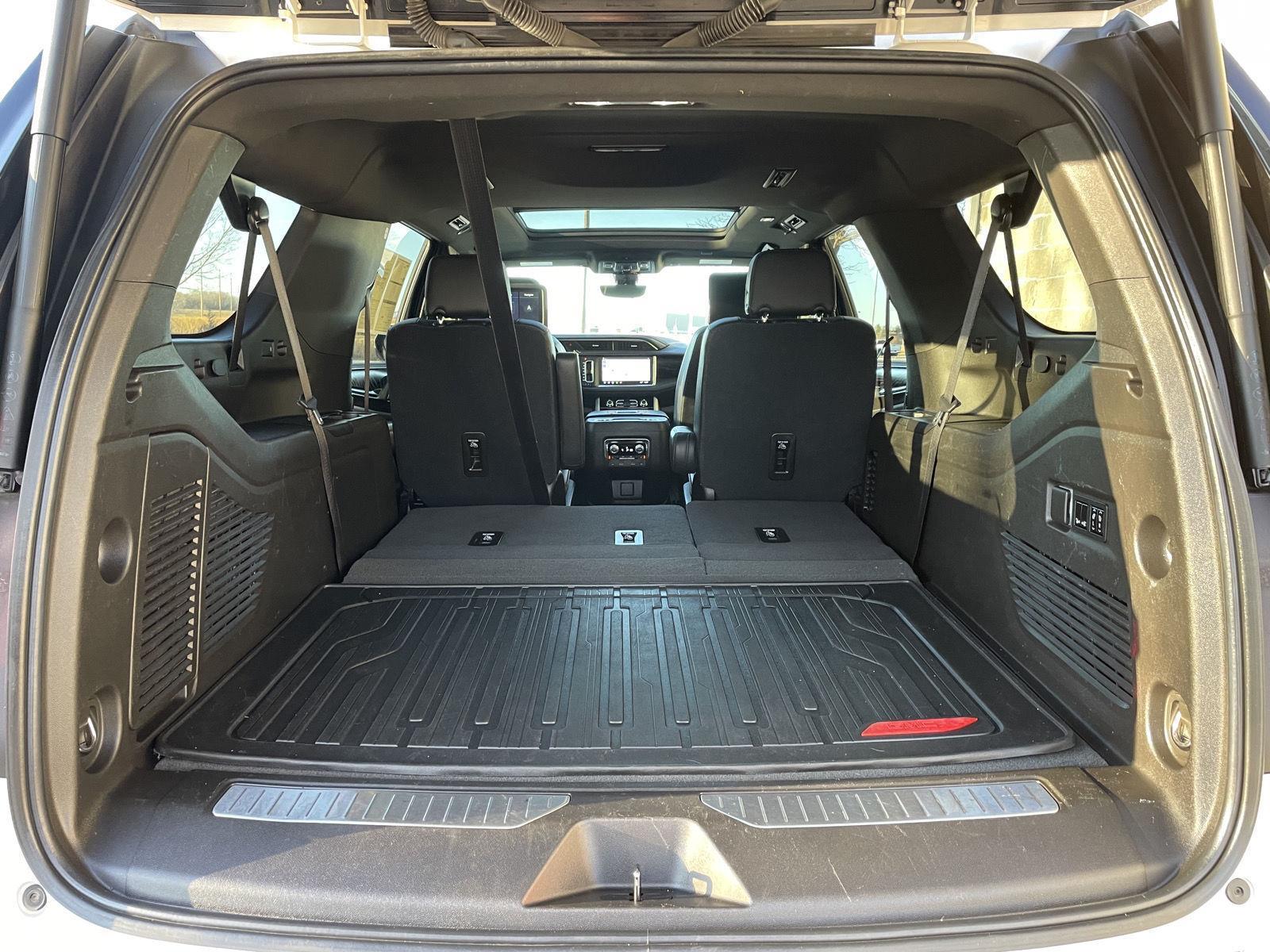 Used 2021 GMC Yukon XL for sale in Lincoln NE