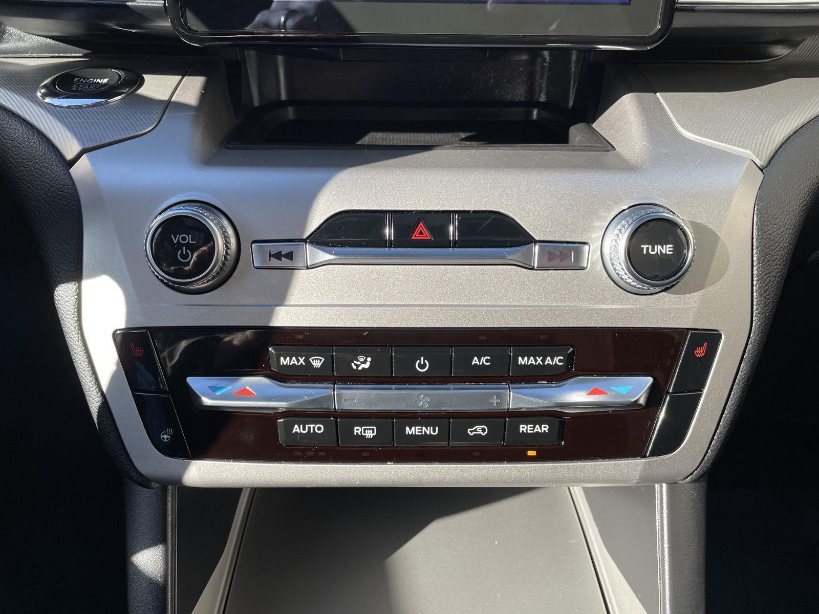 Pre-Owned 2022 Ford Explorer for sale in Lincoln NE