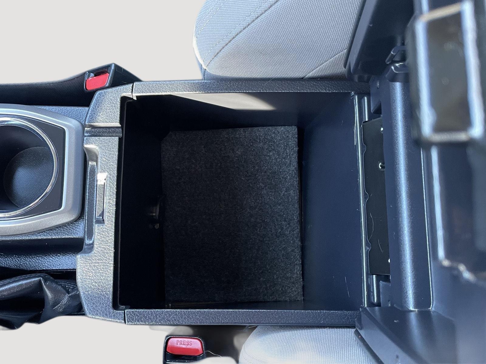 Used 2018 Toyota Tacoma for sale in Lincoln NE