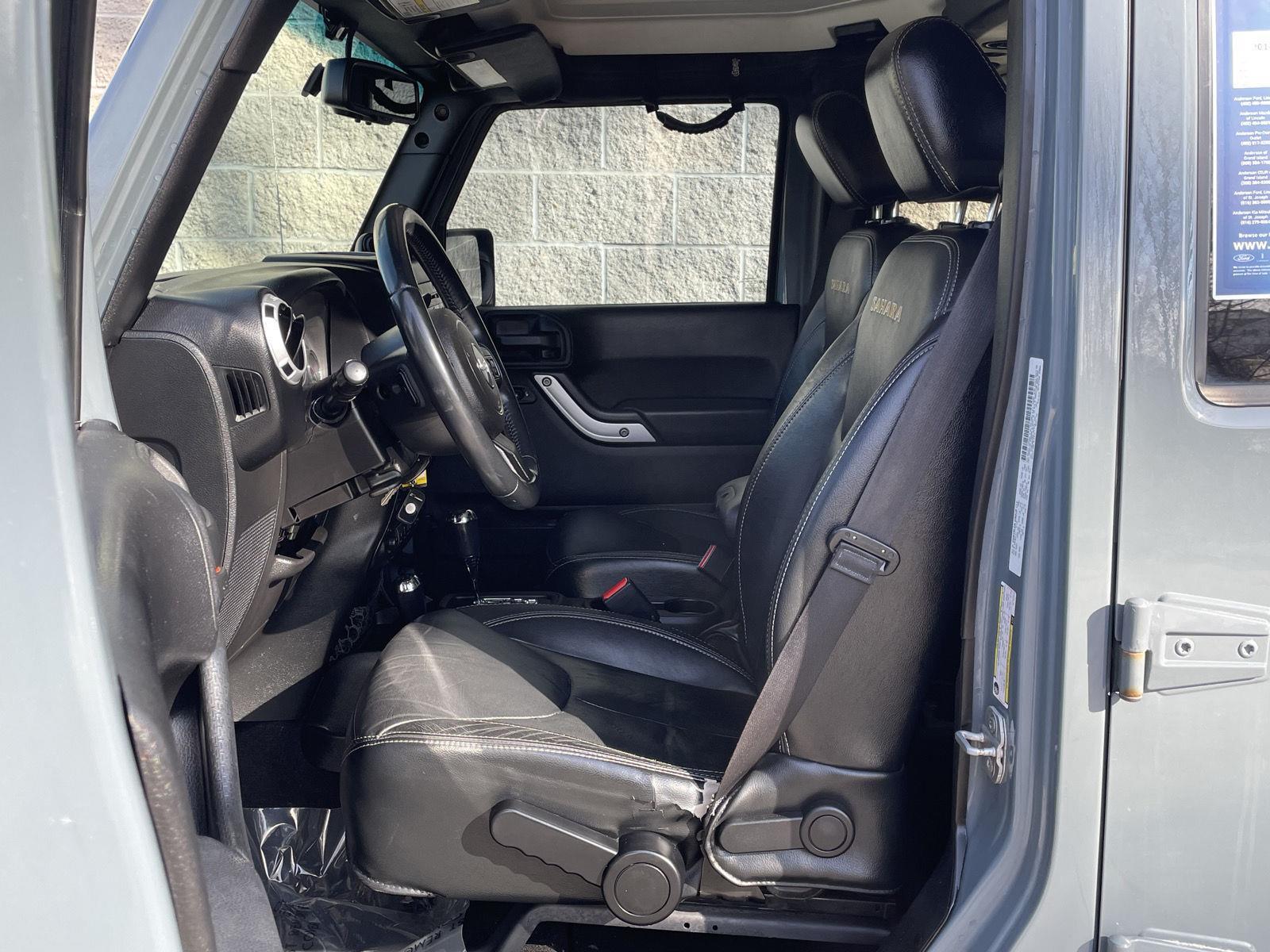 Pre-Owned 2014 Jeep Wrangler Unlimited for sale in Lincoln NE