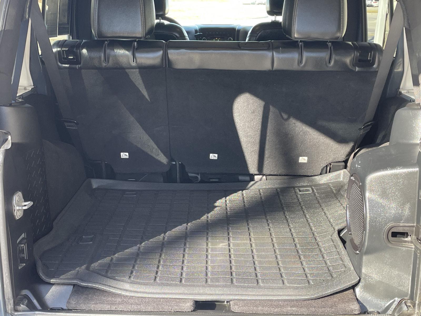 Pre-Owned 2014 Jeep Wrangler Unlimited for sale in Lincoln NE