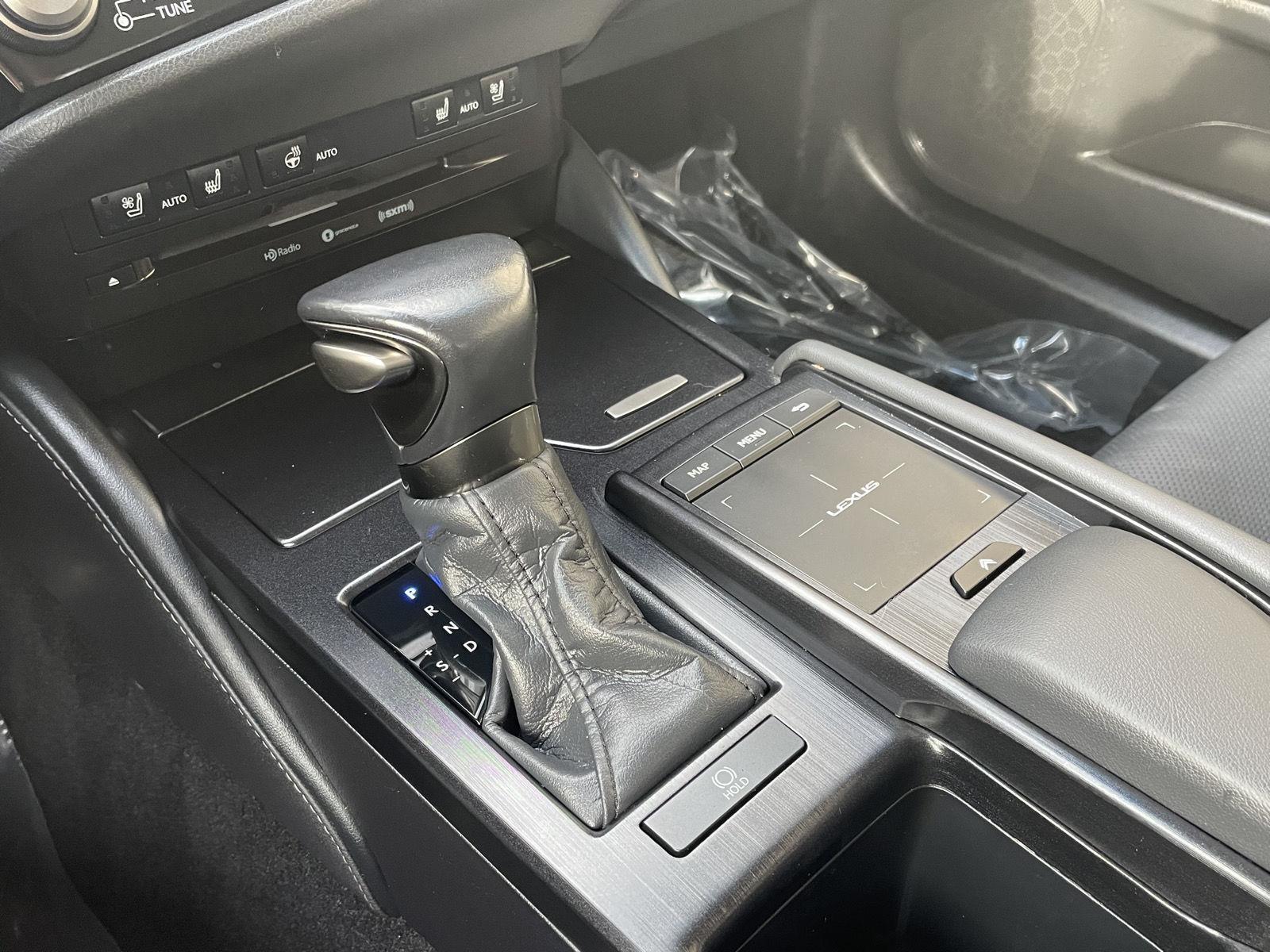 Used 2022 Lexus ES for sale in Lincoln NE