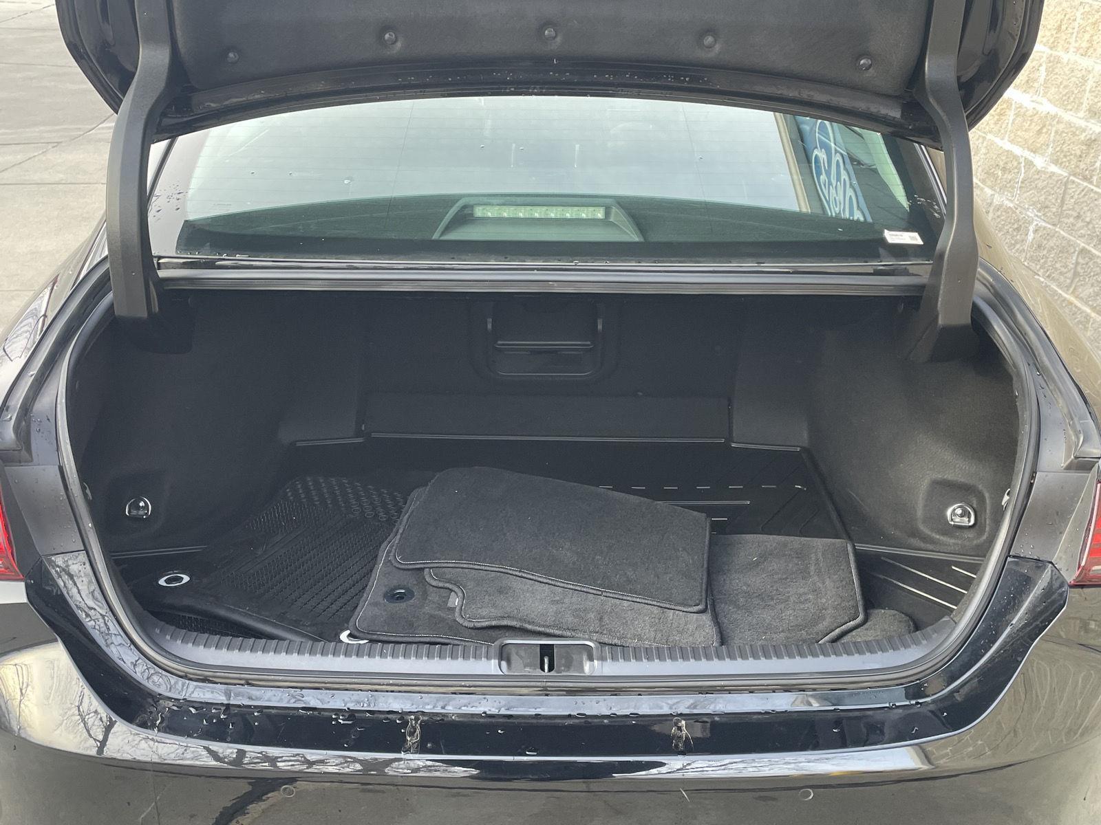 Used 2022 Lexus ES for sale in Lincoln NE