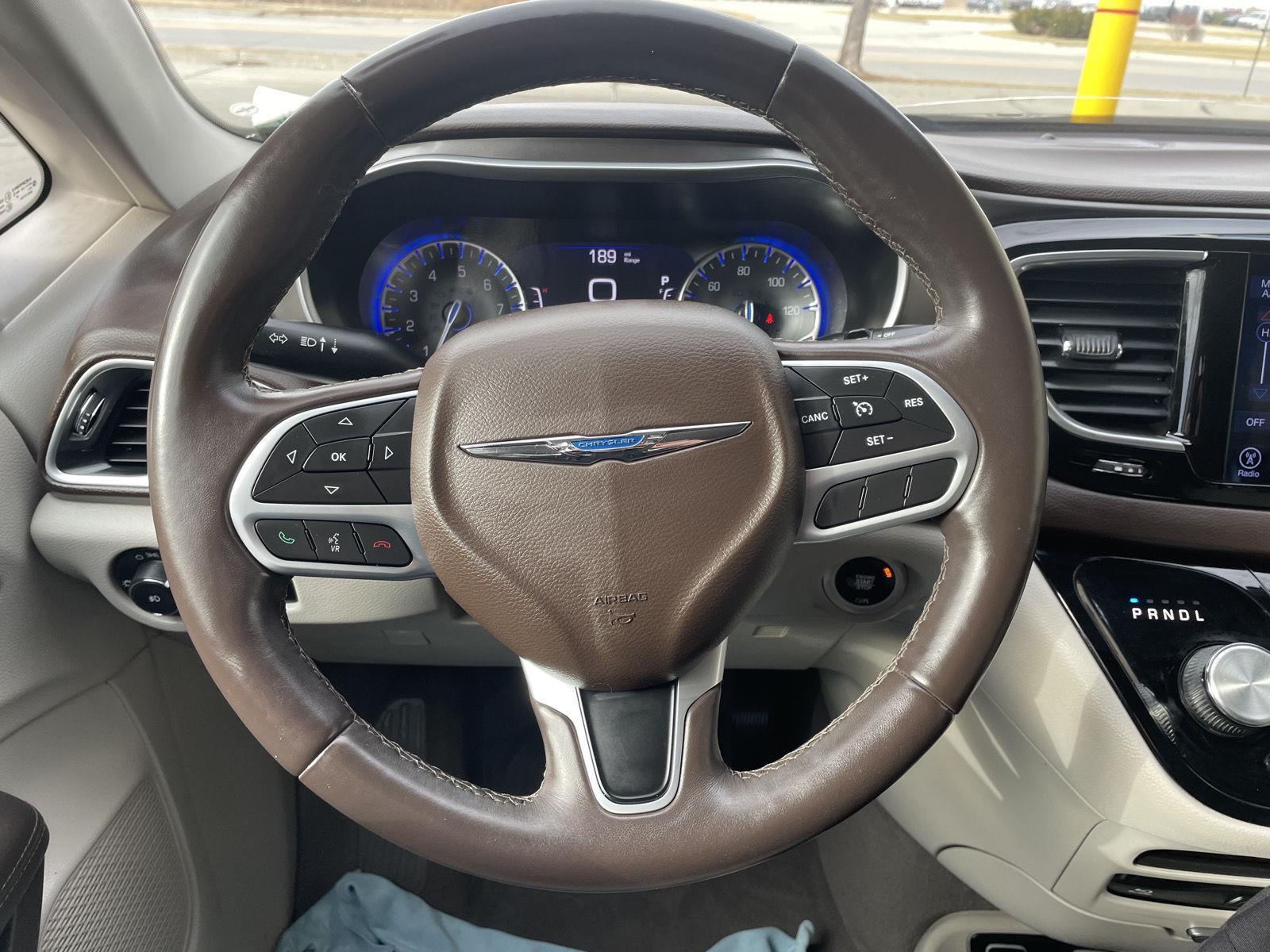 Used 2017 Chrysler Pacifica for sale in Lincoln NE