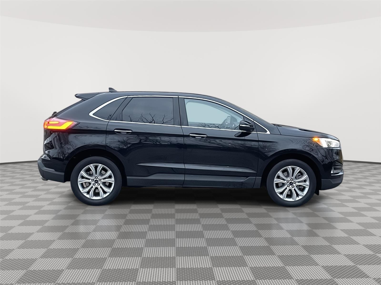 Used 2024 Ford Edge for sale in Lincoln NE