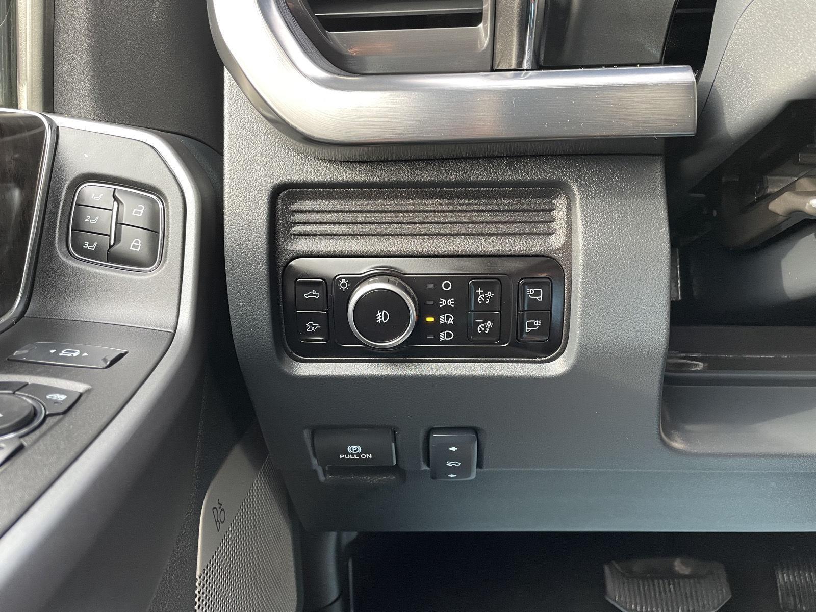 Used 2025 Ford Super Duty F-350 for sale in Lincoln NE