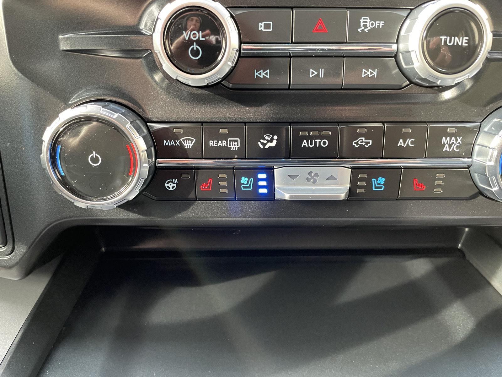 Used 2025 Ford Super Duty F-350 for sale in Lincoln NE