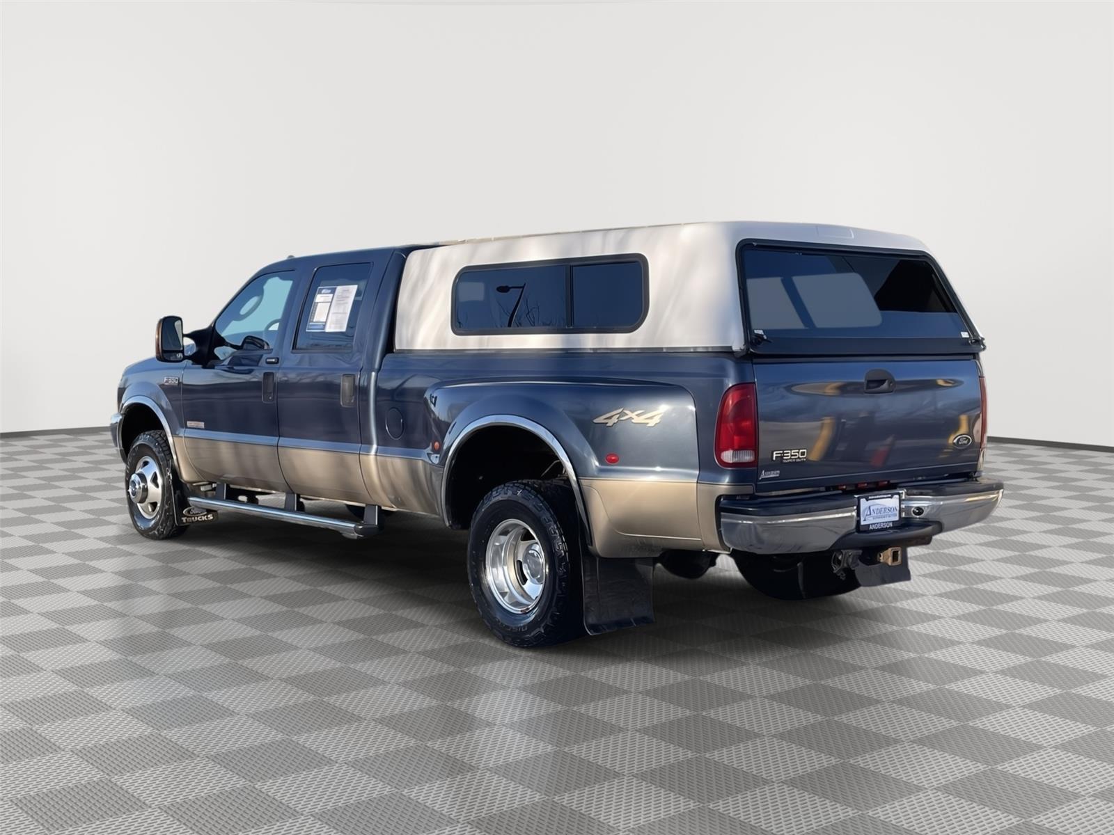 Used 2004 Ford Super Duty F-350 for sale in Lincoln NE